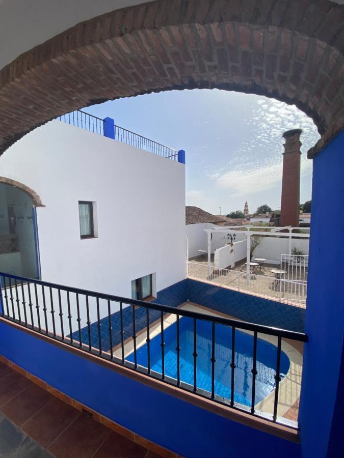Hotel Rural La Posada De Las Cigueenas Jerez De Los Caballeros Exterior photo